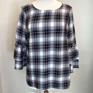 Jane & Delancey Black White Plaid Long Sleeve Tiered Ruffle Scoop Neck Top SZ M